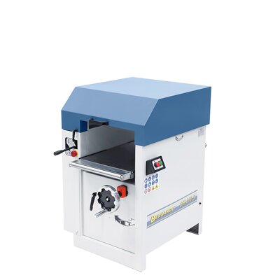 Thicknesser with spiral cutter head
