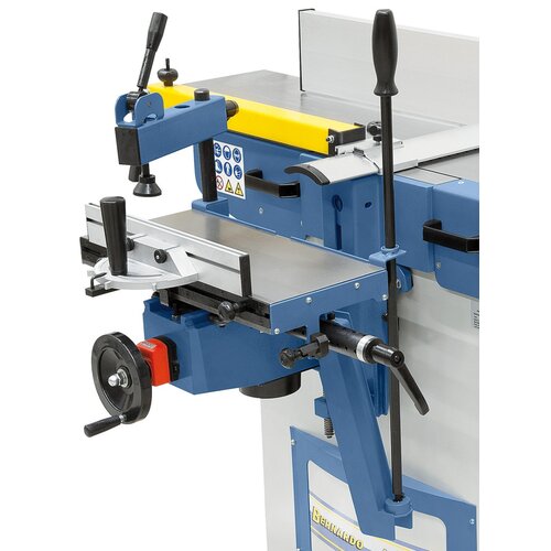 The optional mortising unit is ideal for 
drilling dowel, long and oblique holes.  