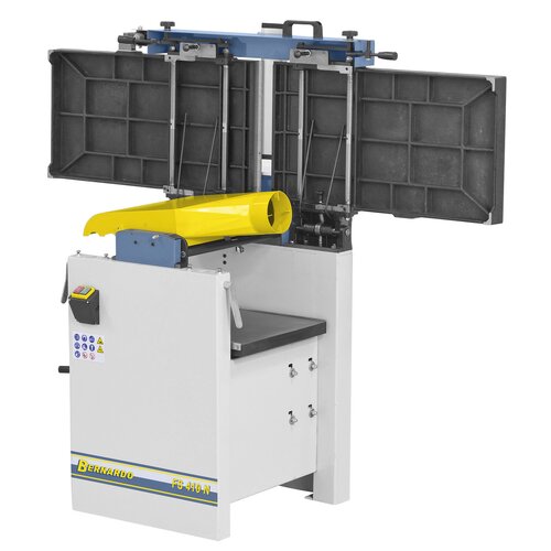 Integrated, tiltable dust hood – extraction outlet 120 mm.