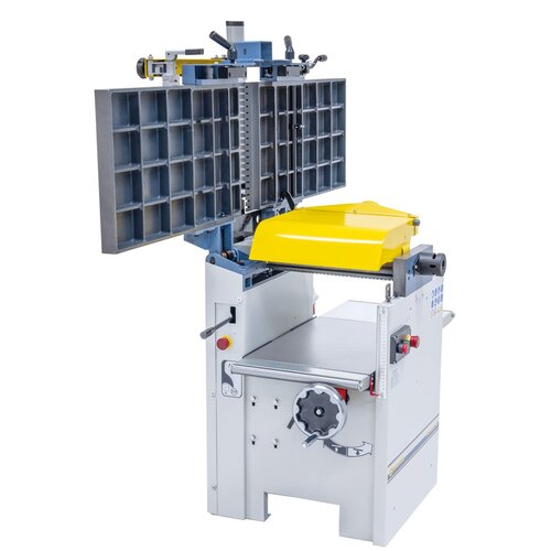 The long, reinforced, grey cast iron planing / thicknessing tables allow precise processing of large workpieces. 