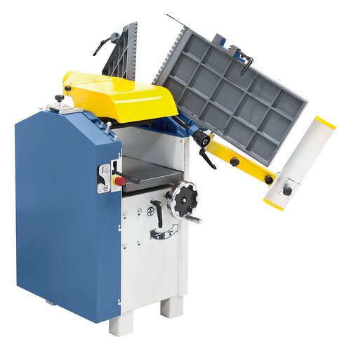 Folding planing tables allow for 
quick and easy conversion from 
planing to thicknessing. 