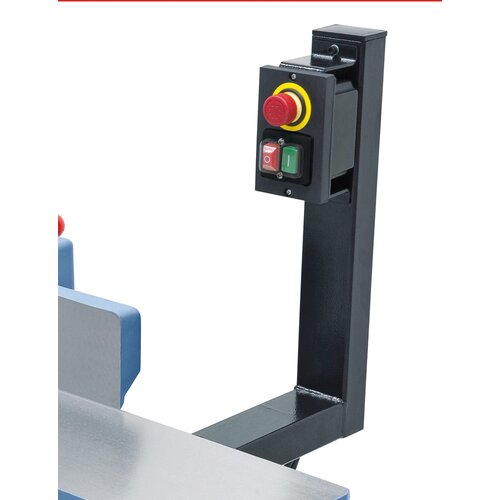 Serially equipped with 
On/Off switch according to IP 54 including undervoltage release.
