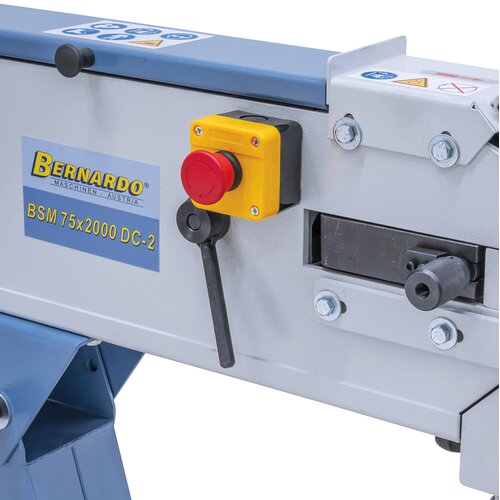 Botón de apagado independiente y pantalla protectora de grandes dimensiones para mayor seguridad