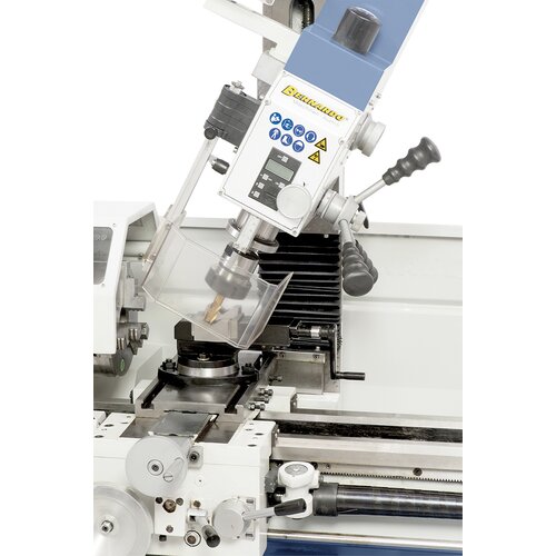 The tiltable mill head offers a variety of applications.