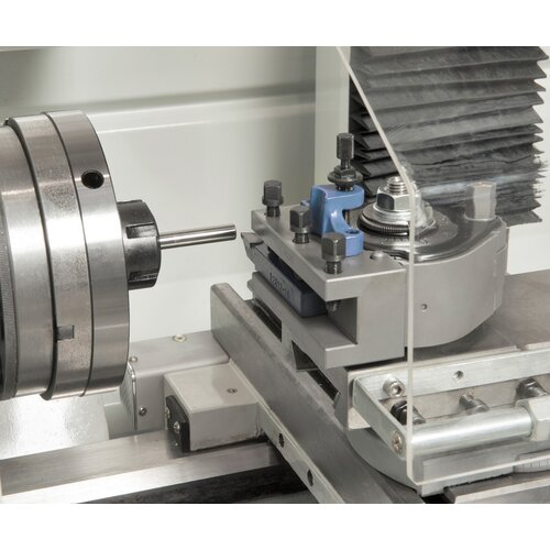 The machine can be equipped with a quick change tool post holder to raise efficiency.