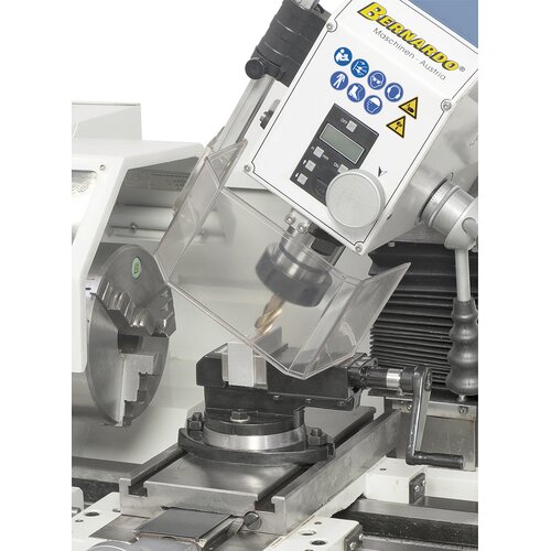 The tiltable mill head offers a variety of applications.