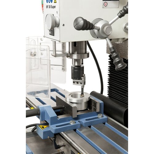 The machine can optionally be equipped with a boring head.
