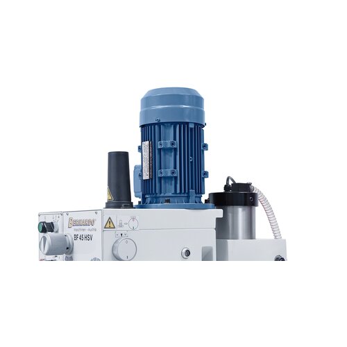 Výkonný 2stupňový hnací motor s hnací silou 1,1 / 1,5 kW.