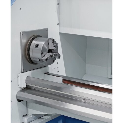 3-jaw chuck 160 mm comes 
standard.
