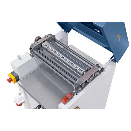 The planing unit features a 70 mm 
cutterblock to guarantees most 
accurate results.