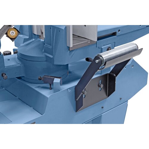 Serially with roller support for holding up workpieces