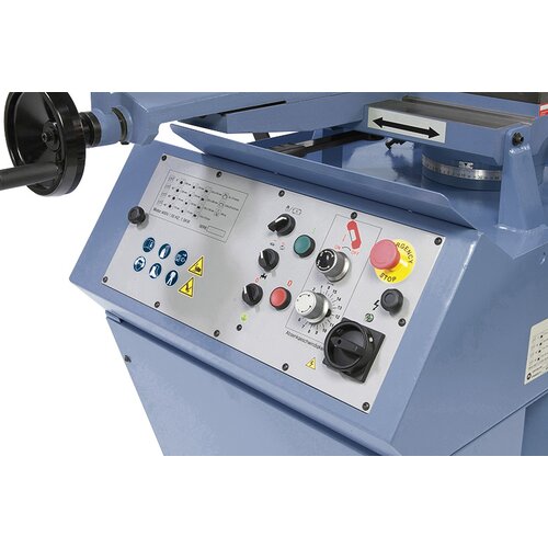 Convenient adjustment of lowering speed of the saw frame