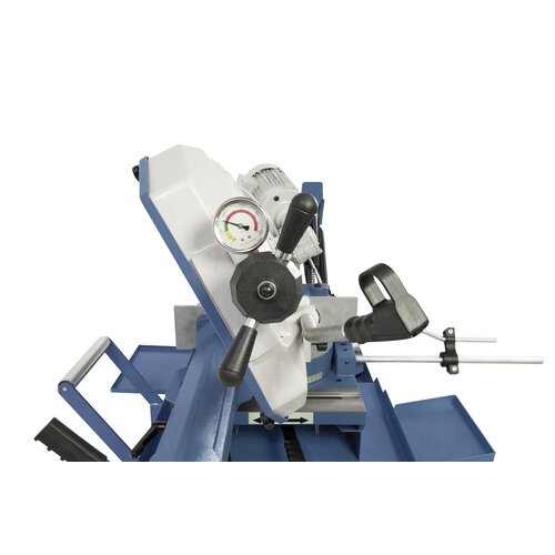 The serial manometer ensures optimal adjustment of the saw blade tension.