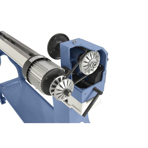 Solid variator drive ensures effective speed transmission from motor to spindle.