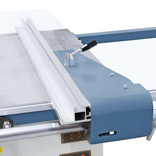 The uniqe profile of the anodized parallel fence allows reading of measurements no matter if the workpiece is held against the high or low guide.