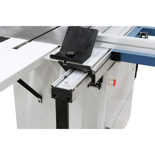 The amply sized sliding table runs smoothly and maintenance-free on hardened  prism-shaped guide.