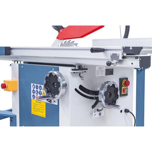 Ergonomic mounted handwheels allow for height adjustment and tilting of the saw unit.