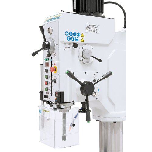 Serially equipped with  automatic, quadruple  drill feed.