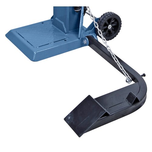For raising of heavy logs 
complete with mechanic 
log lifter.