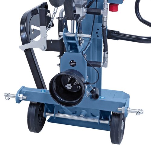 Serially with three-point attachment
according to cat I/II and pins