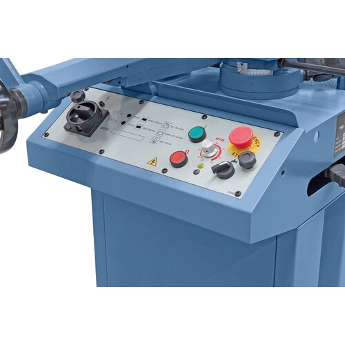 Clearly arranged switch box on the front of the machine, making operating very user-friendly.