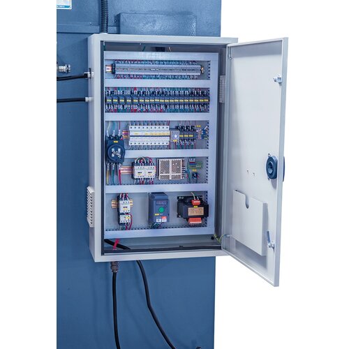 Hochwertige Elektrokomponenten 
von z.B. Schneider Electrics