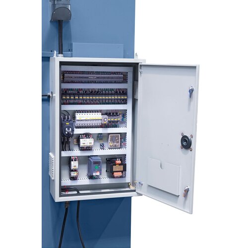 Hochwertige Elektrokomponenten 
von z.B. Schneider Electrics