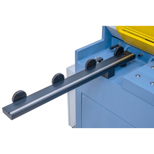 Tope lateral con escala integrada para un trabajo preciso.