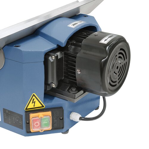 Effektiv drivmotor (400 V) med højt drejningsmoment.