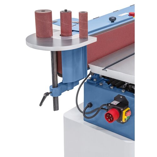 Three sanding sleeves for contour sanding are part ofstandard equipment.