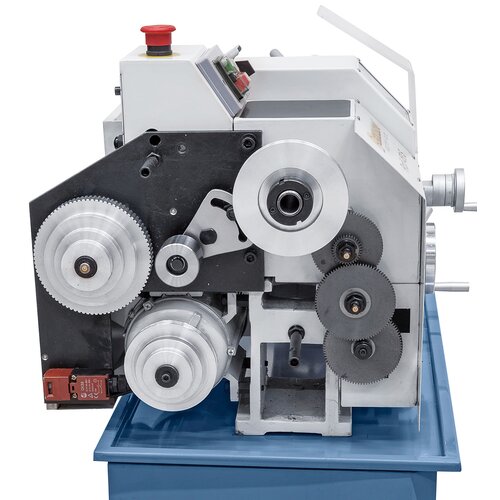 Change gears for thread cutting included as standard equipment.