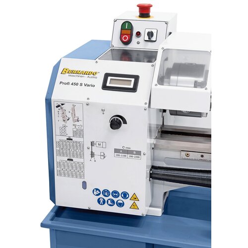 Electronic, stepless speed adjustment – easy readout on digital display.