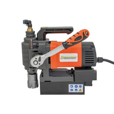 Magnetic-core drilling machine MD 3850 *
