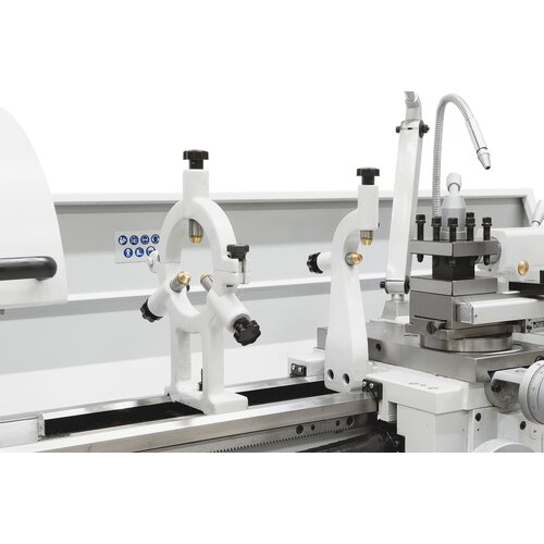 Complete with steady and follow  rest to allow for solid support of  long workpieces. 