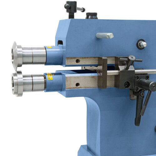 Shafts made of special steel, upper shaft adjustable