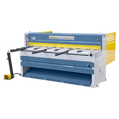 Motorische Tafelschere mit Blechauswurf nach vorne (max. 400 mm) und hinten MTE 1360 x 3 mm NCC *