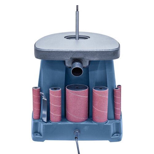 Serially dust port allows the connection of a dust collector.