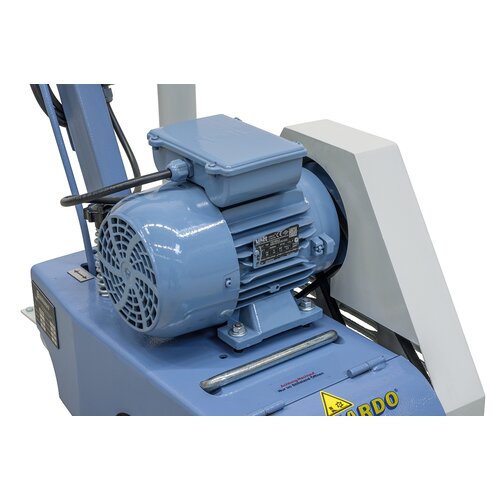 Powerful drive motor 
even at continuous 
operation.