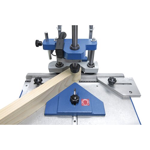 Maximum clearance of 100 mm, maximum milling depth 50 mm