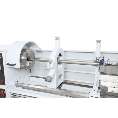 Serially equipped with steady rest for clamping of long workpieces.