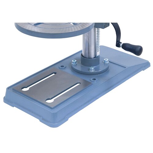 Surface treated base allows clamping of large workpieces