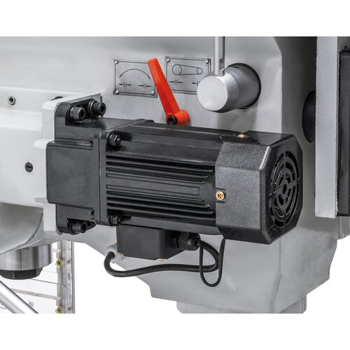 Stepless adjustable spindle feed with separate drive motor