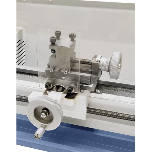 Leichtgängiger und präziser Schlitten mit Zweifachstahlhalter.