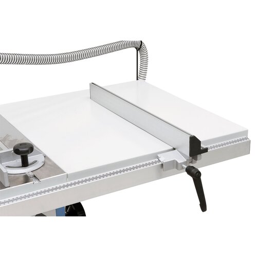 Table extension for cutting width up to 720 mm comes standard.