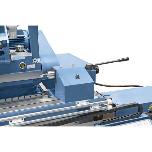 Hydraulic tailstock with high accuracy and stability, moveable by foot pedal.