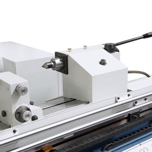 Hydraulic tailstock with high accuracy and stability, moveable by foot pedal.