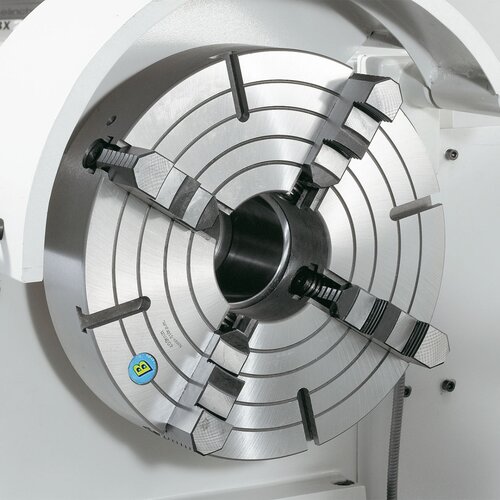 Independent chuck 250 mm for  clamping of irregular shaped  workpieces. (optional)