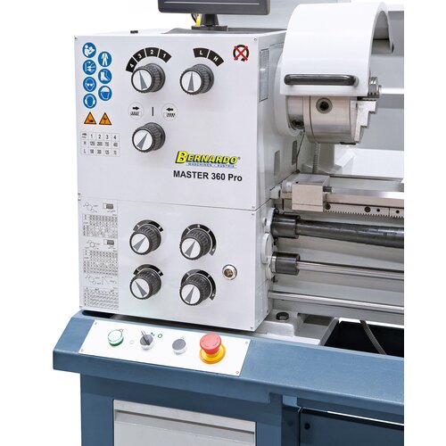Ergonomically arranged control elements on gear head -  hardened and polished gears allow for smooth run. 