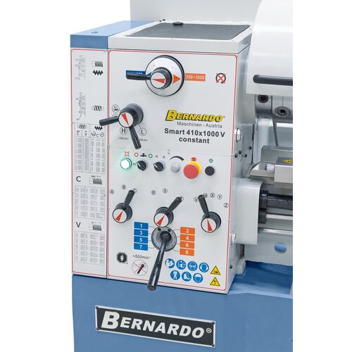 Smooth feed and speed adjusment on gear head – hardened and polished gears in oil bath guarantees low-noise operation. Electronic, stepless speed adjustment, digital display allows easy readout.