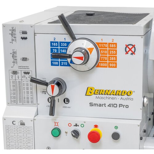 The solid head stock and the dynamically balanced main spindle ensure accuracy and smoothness even at higher speed.